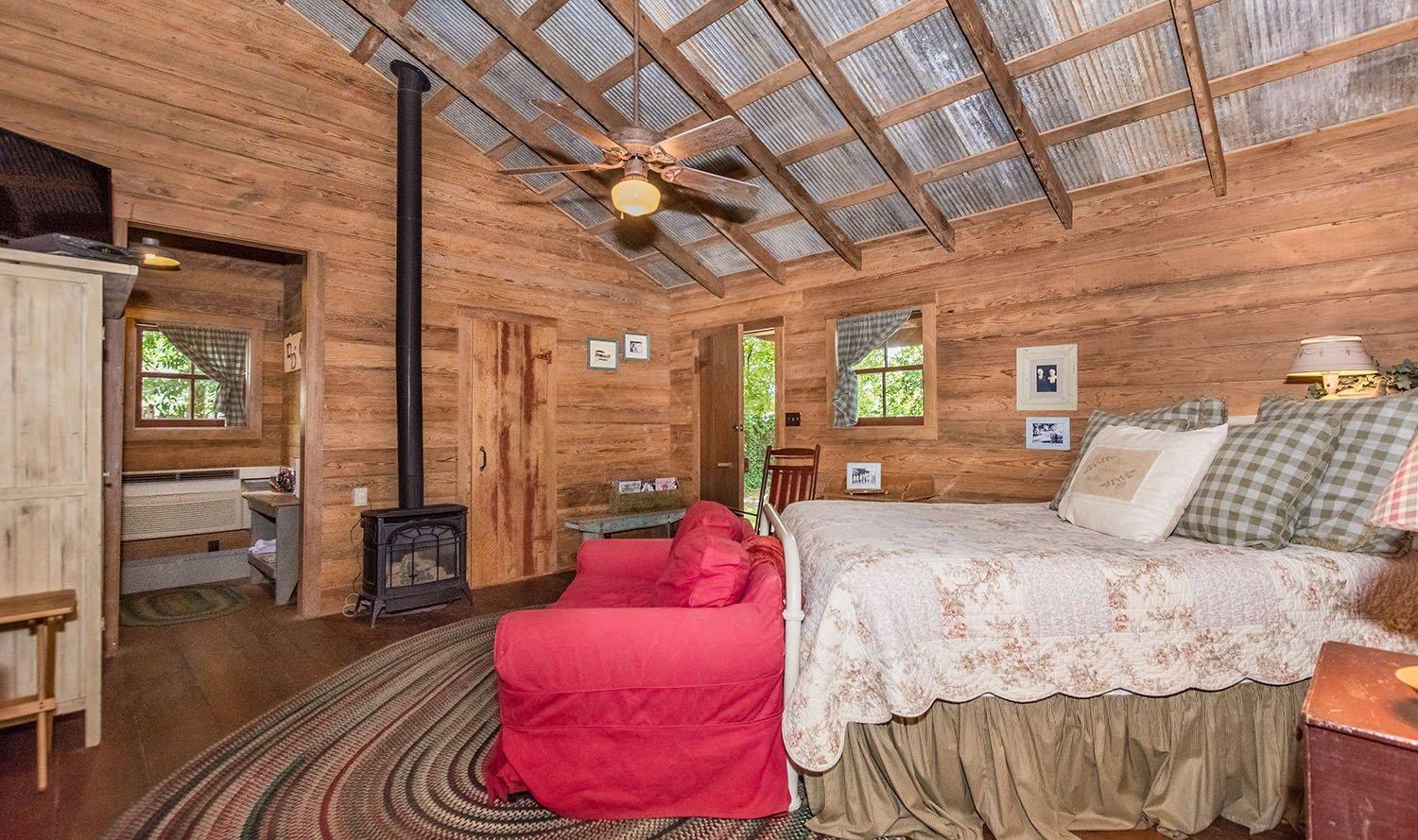 Villa Ada'S Peach Street Hideaway - Whole House Fredericksburg Exterior foto